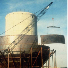 ساخت تا نك فولادي در قسمت پاييني ستون بتني